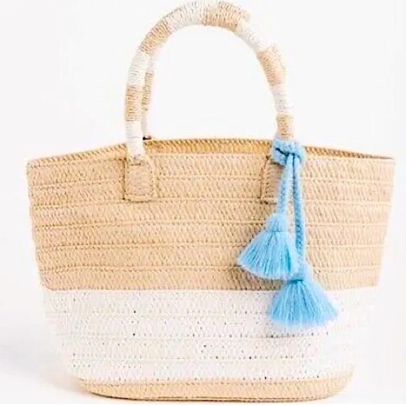 Altru Straw Tote Bag - New in Dust Bag - Picture 1 of 5